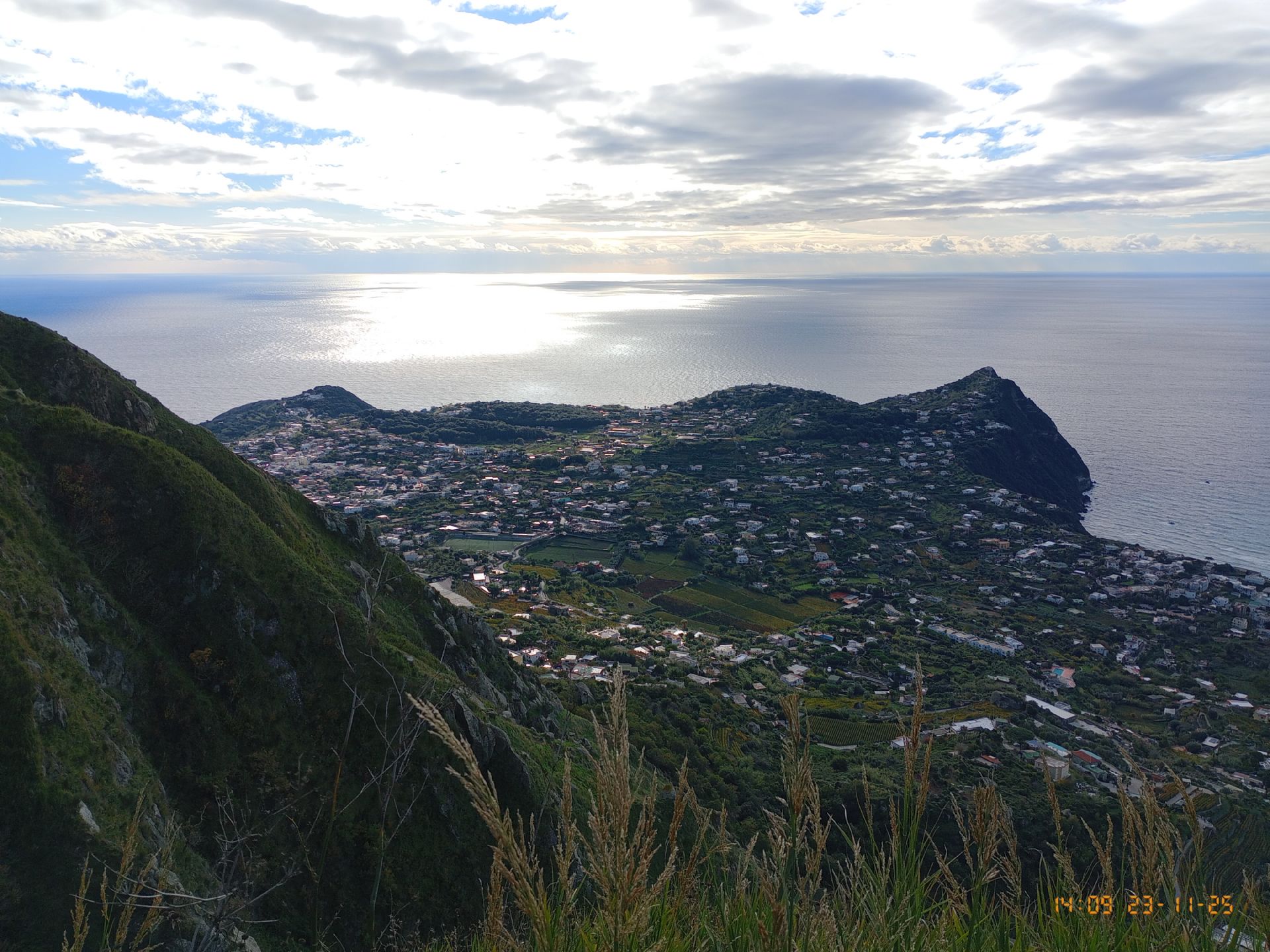 Panorama dal belvedere dei Frassitelli verso Panza