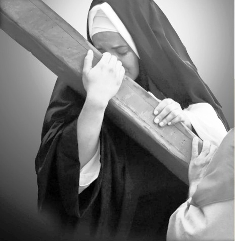 Immagine raffigurante la Vergine Maria nel momento del dolore, tradizionalmente venerata come Addolorata nella devozione cristiana.